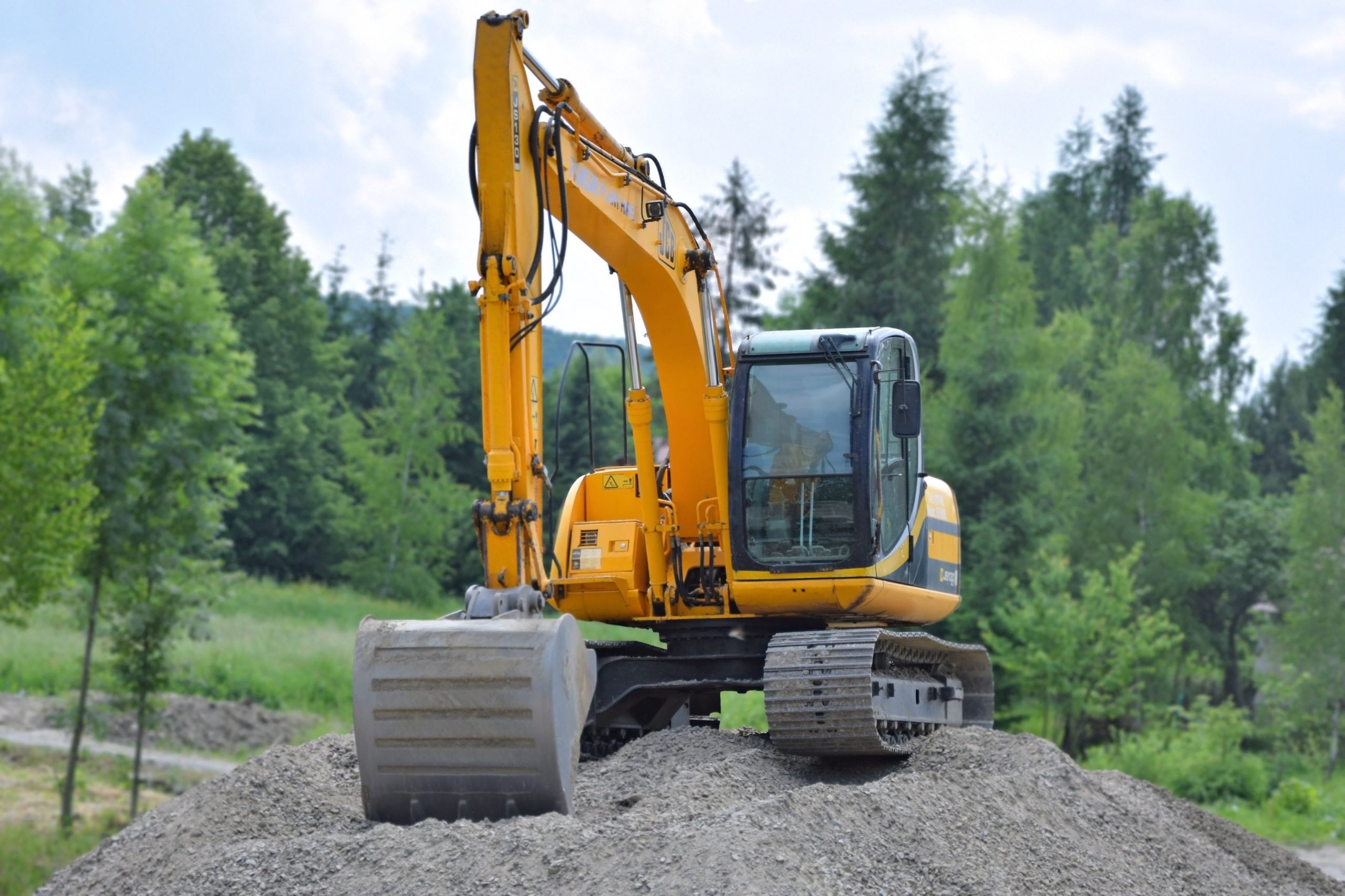 Read more about the article Autoconstruction / Excavation
